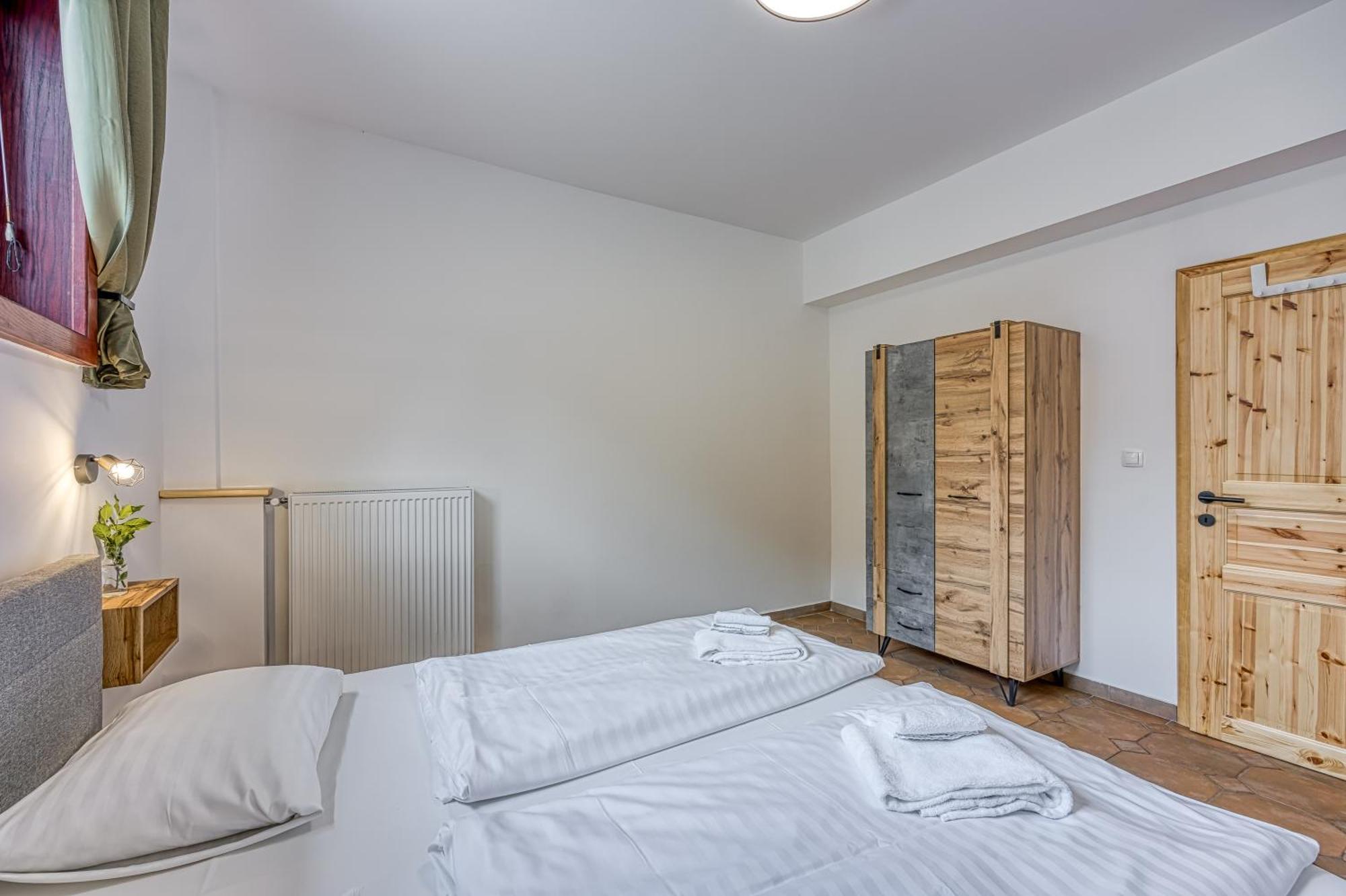 Vila Lisjak - Apartments Podcetrtek Ruang foto