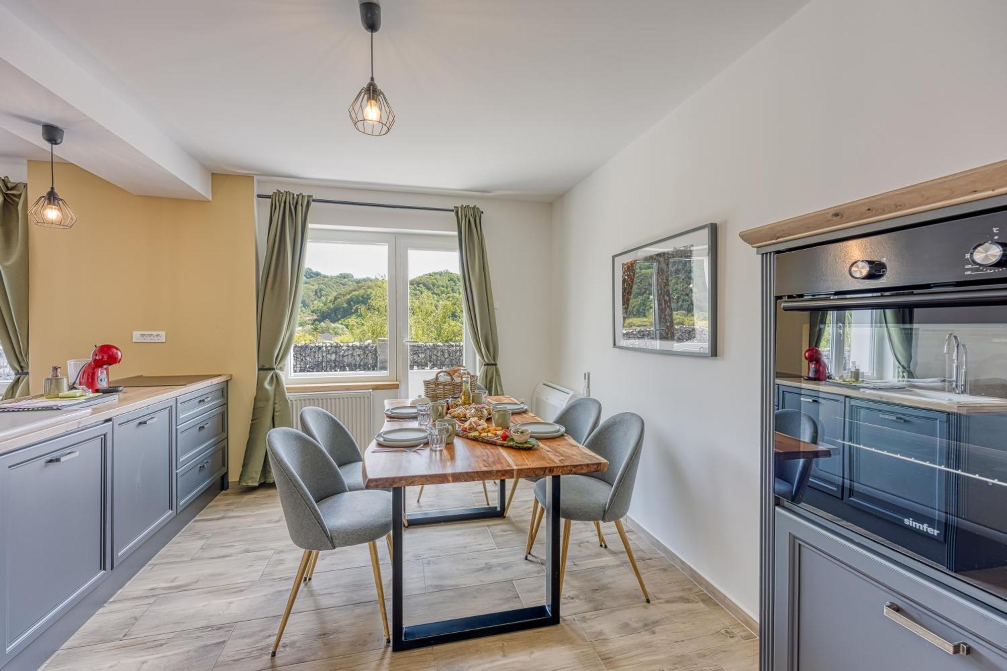 Vila Lisjak - Apartments Podcetrtek Bagian luar foto
