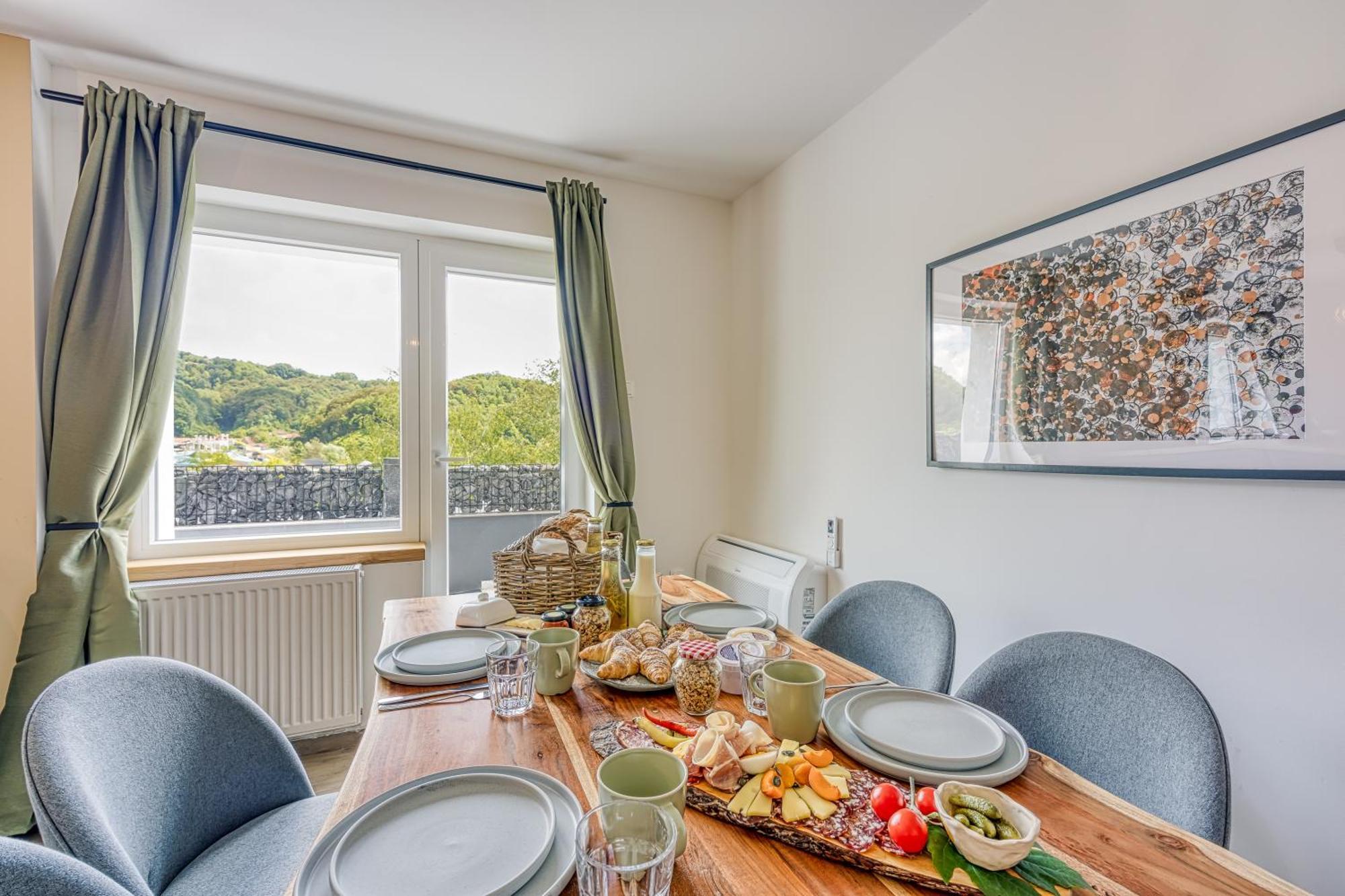 Vila Lisjak - Apartments Podcetrtek Bagian luar foto